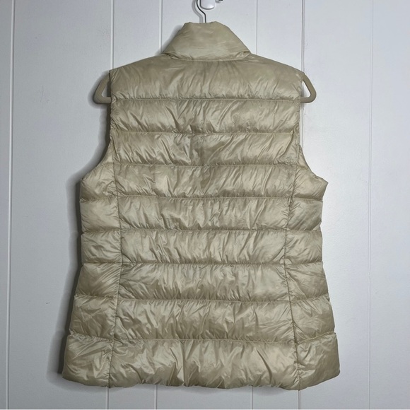 Uniqlo Ultra Light Down Puffer Vest Pearl Cream Packable Collar Women's Large - Picture 2 of 9